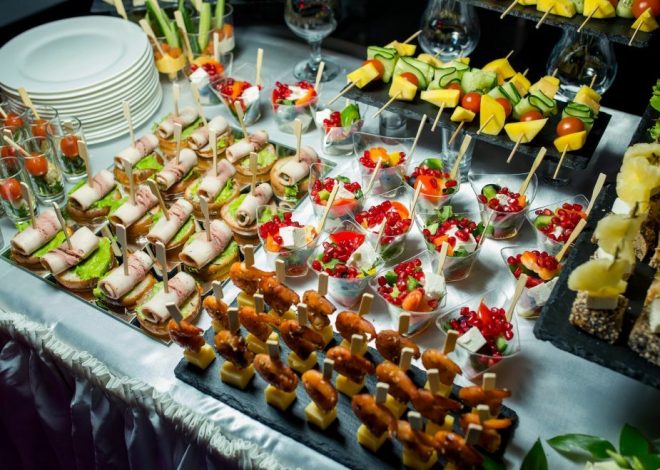 Кейтеринг в Москве: вкусное решение для любого события с доставкой на дом